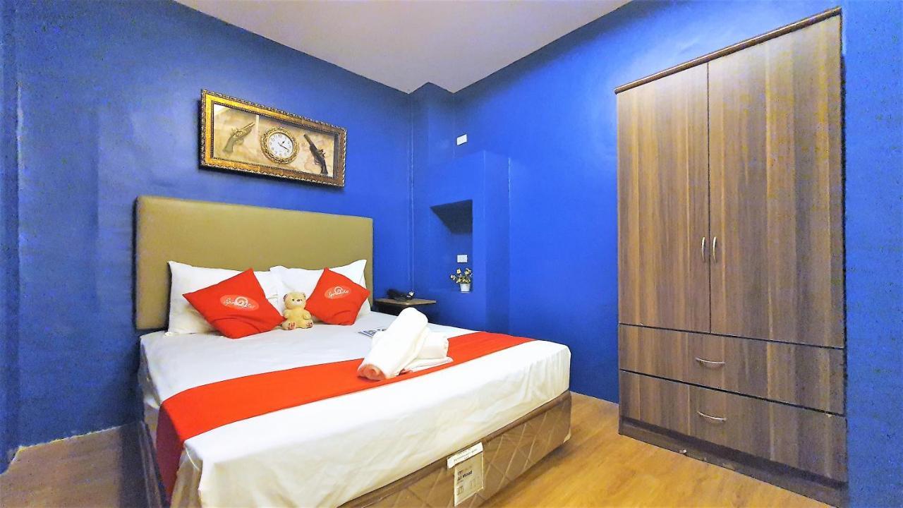 Spiral Hotel 3*